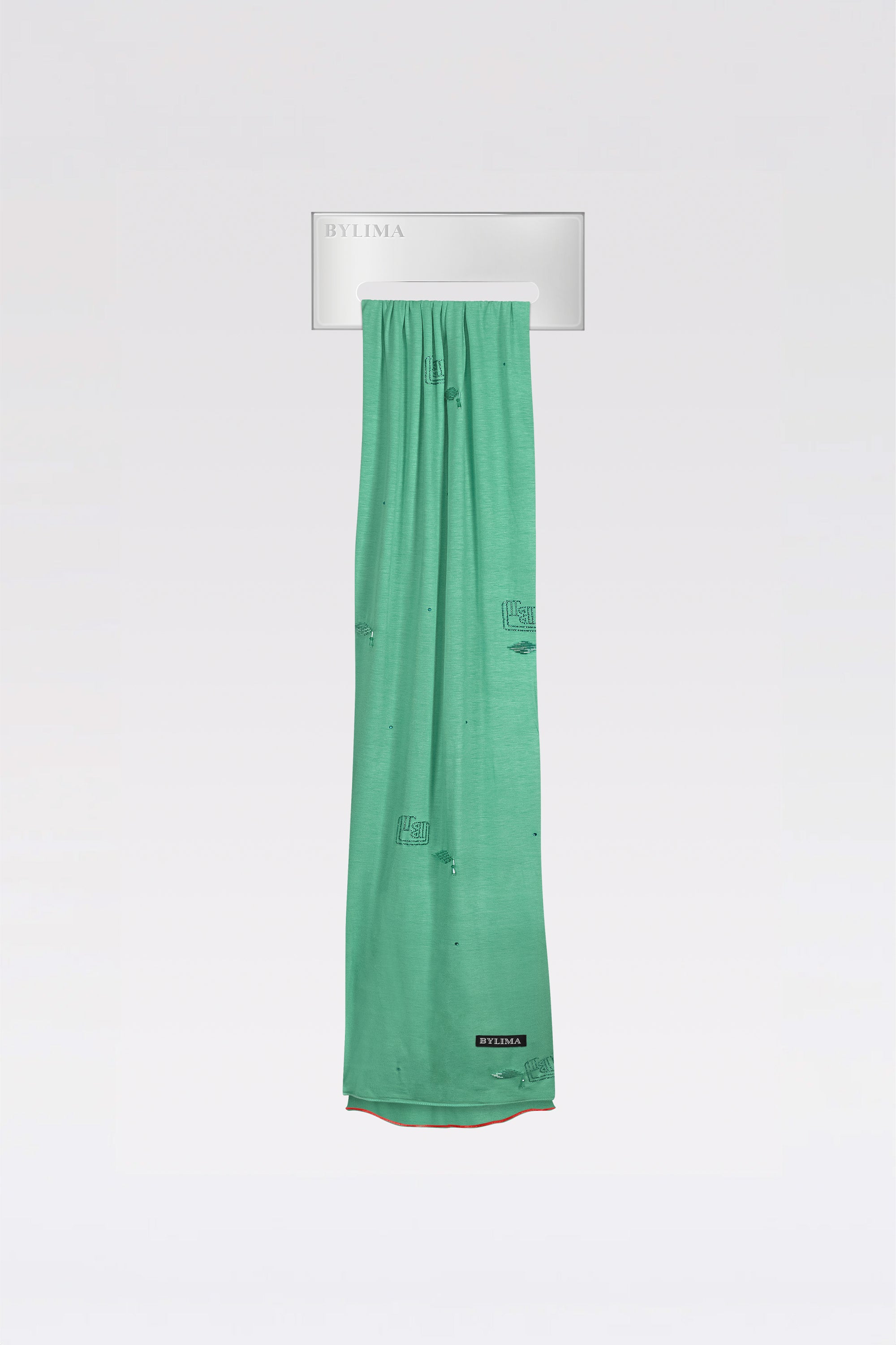 BYLIMA_DAIMOND_PENDANT_SCARF_SPEARMINT_FRONT.jpg