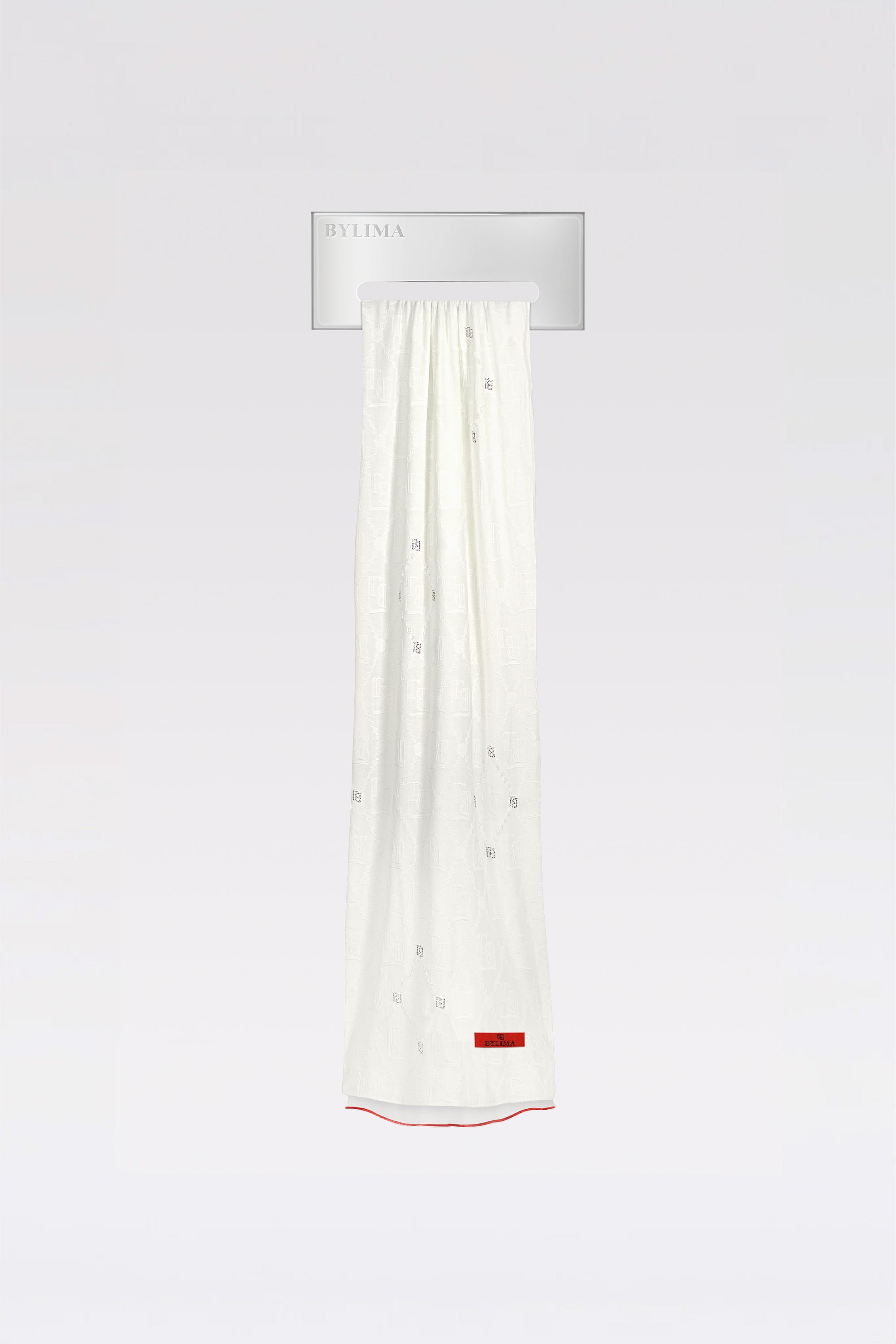 BYLIMA_ENCHANTE_HANDEWORK_SCARF_WHITE_FRONT.jpg