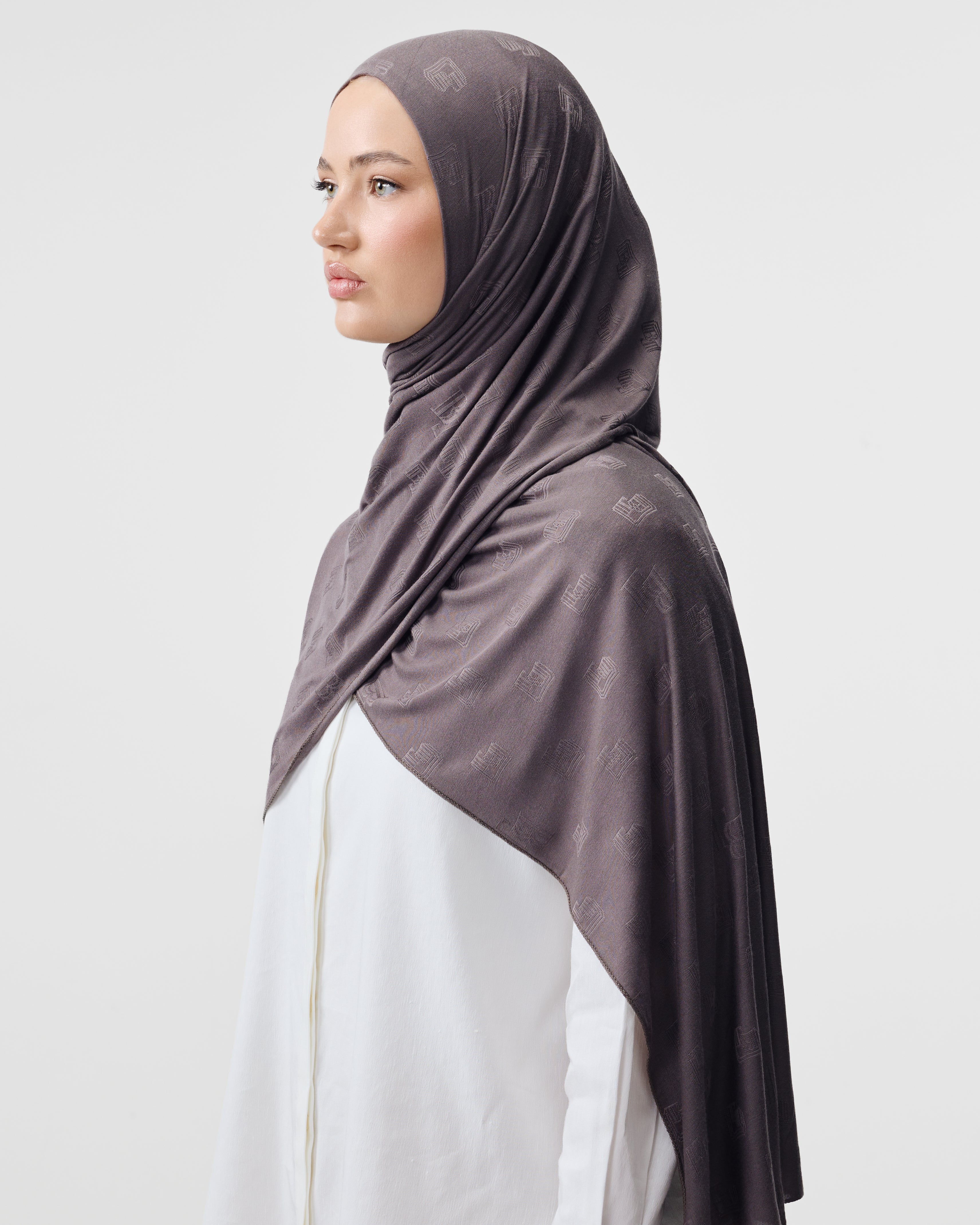 FRAMED_SCARF__DEEP_TAUPE__1.jpg