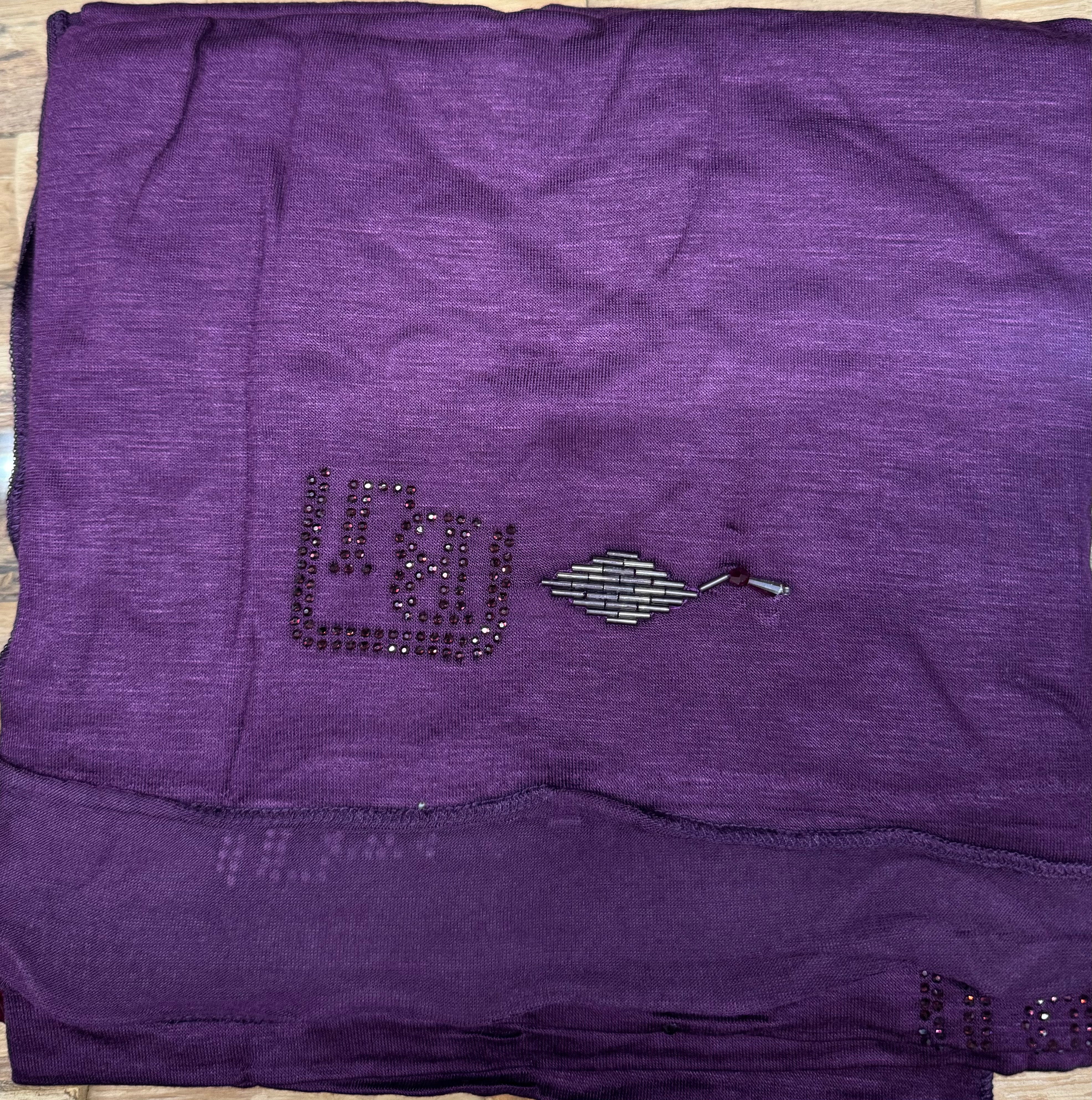 Diamond pendant purple