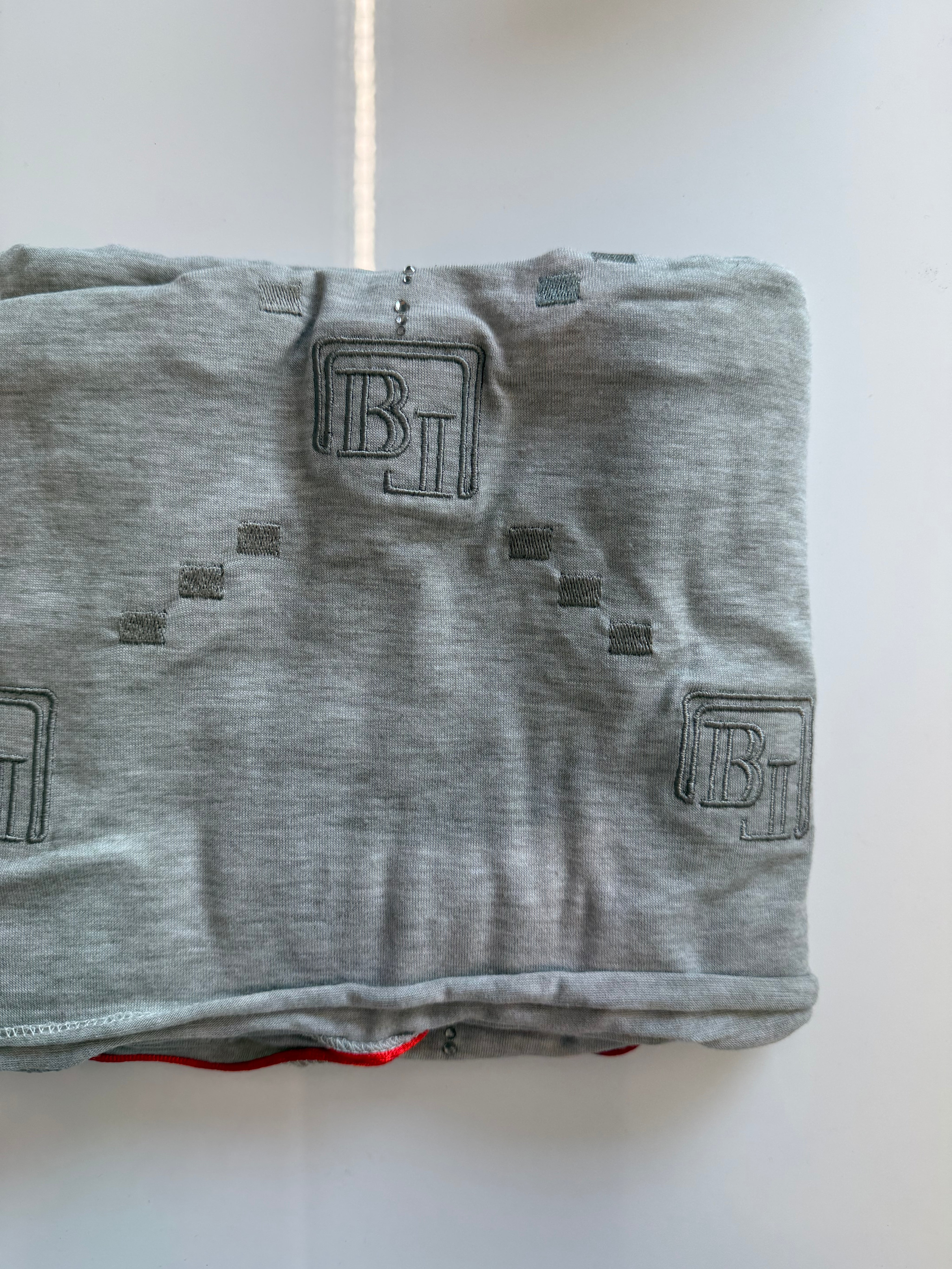 RICAMO DESIGN SCARF ‘GREY’