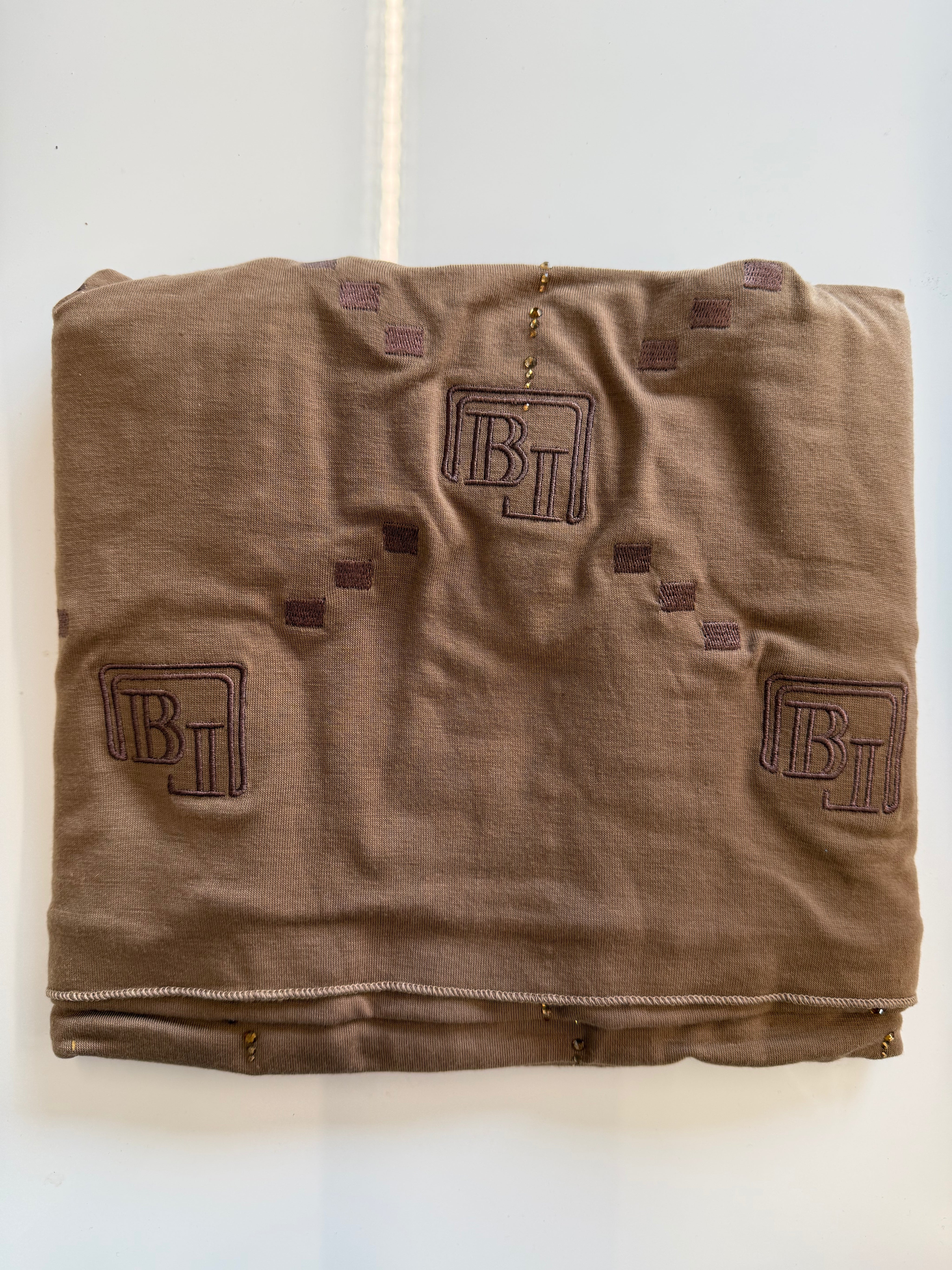 RICAMO DESIGN SCARF ‘BROWN’