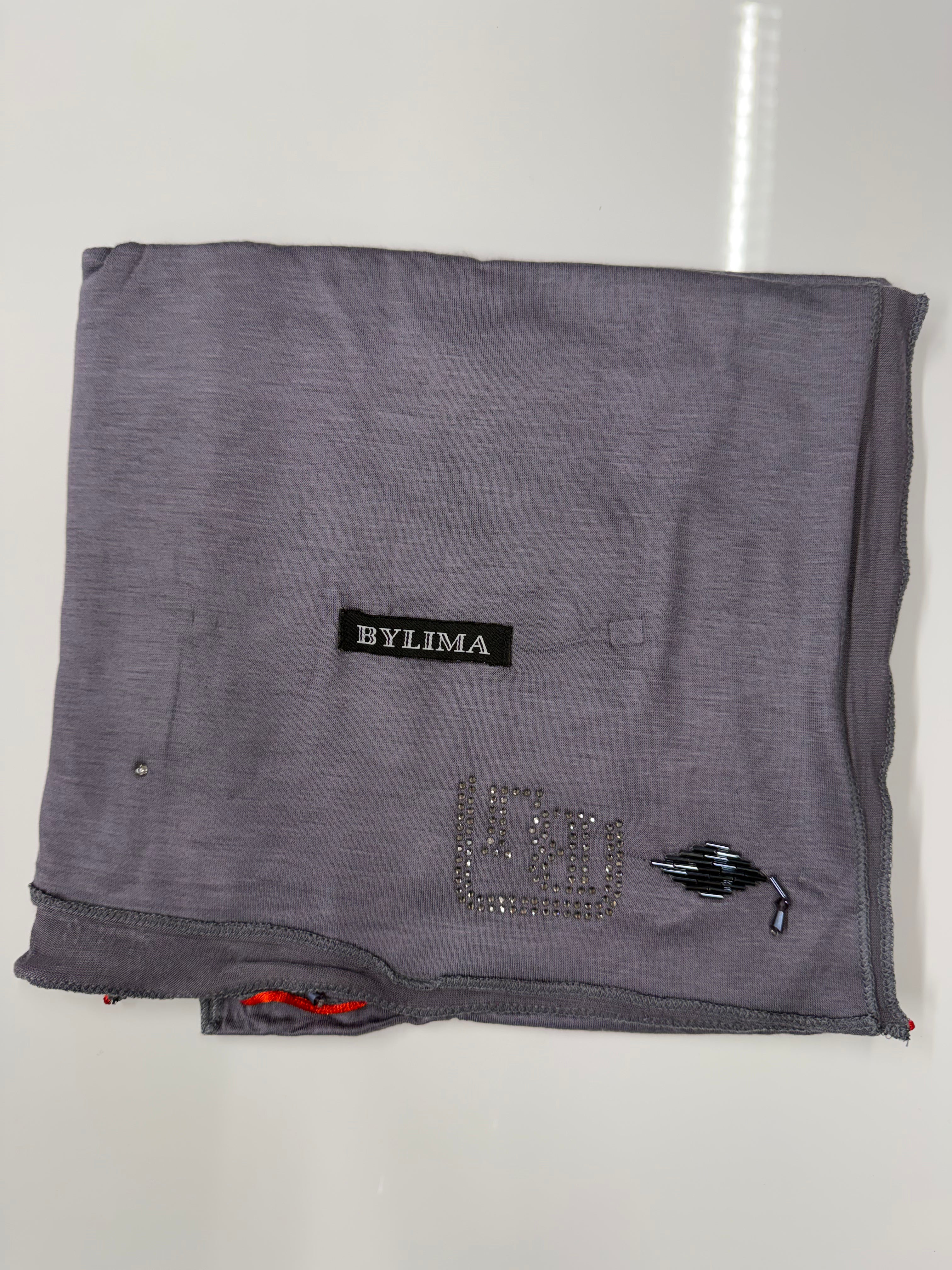 Diamond pendant dark grey