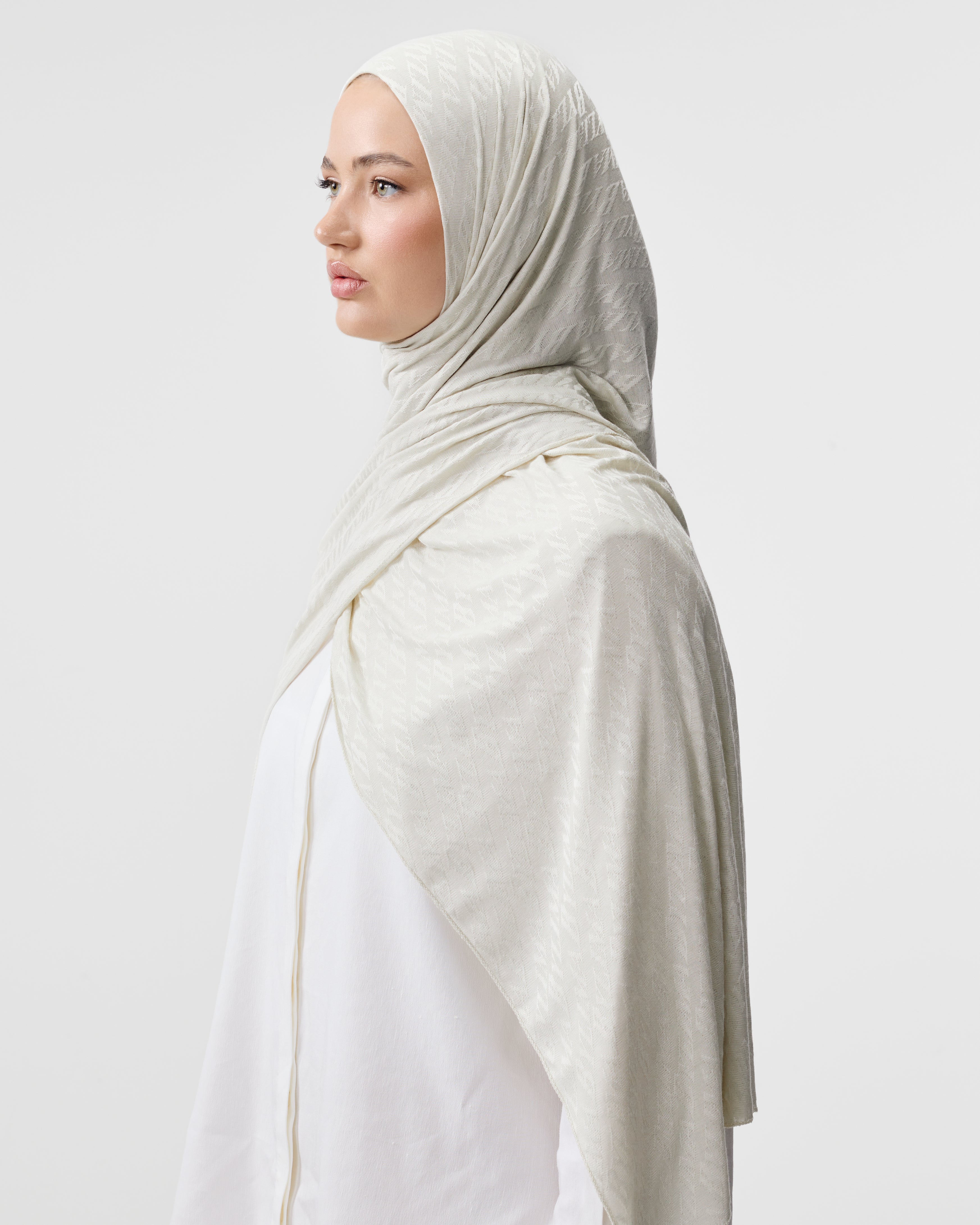 PRESENCE_SCARF__IVORY.jpg