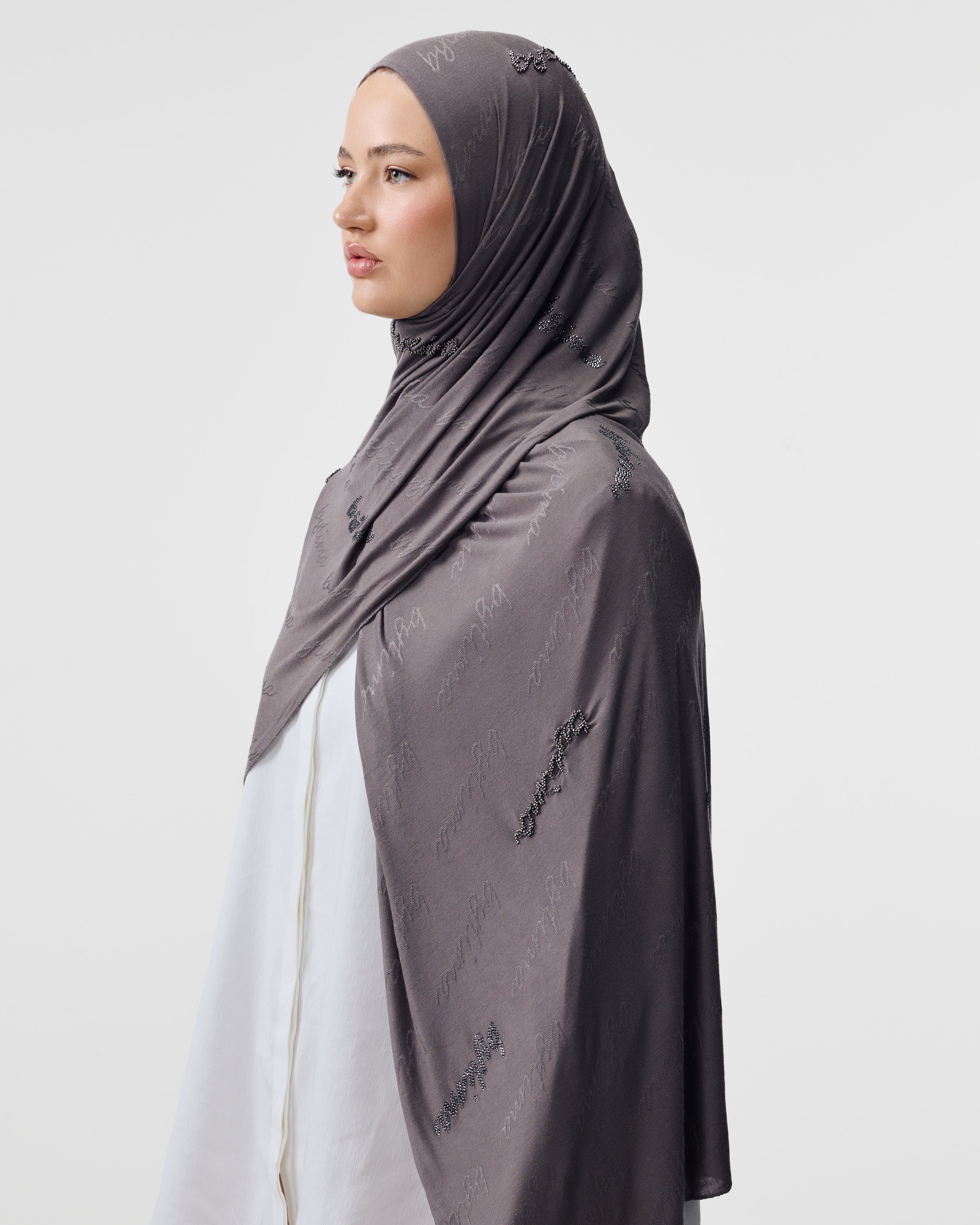 SIGNATURE_SCARF__GRAY_TAUPE.jpg