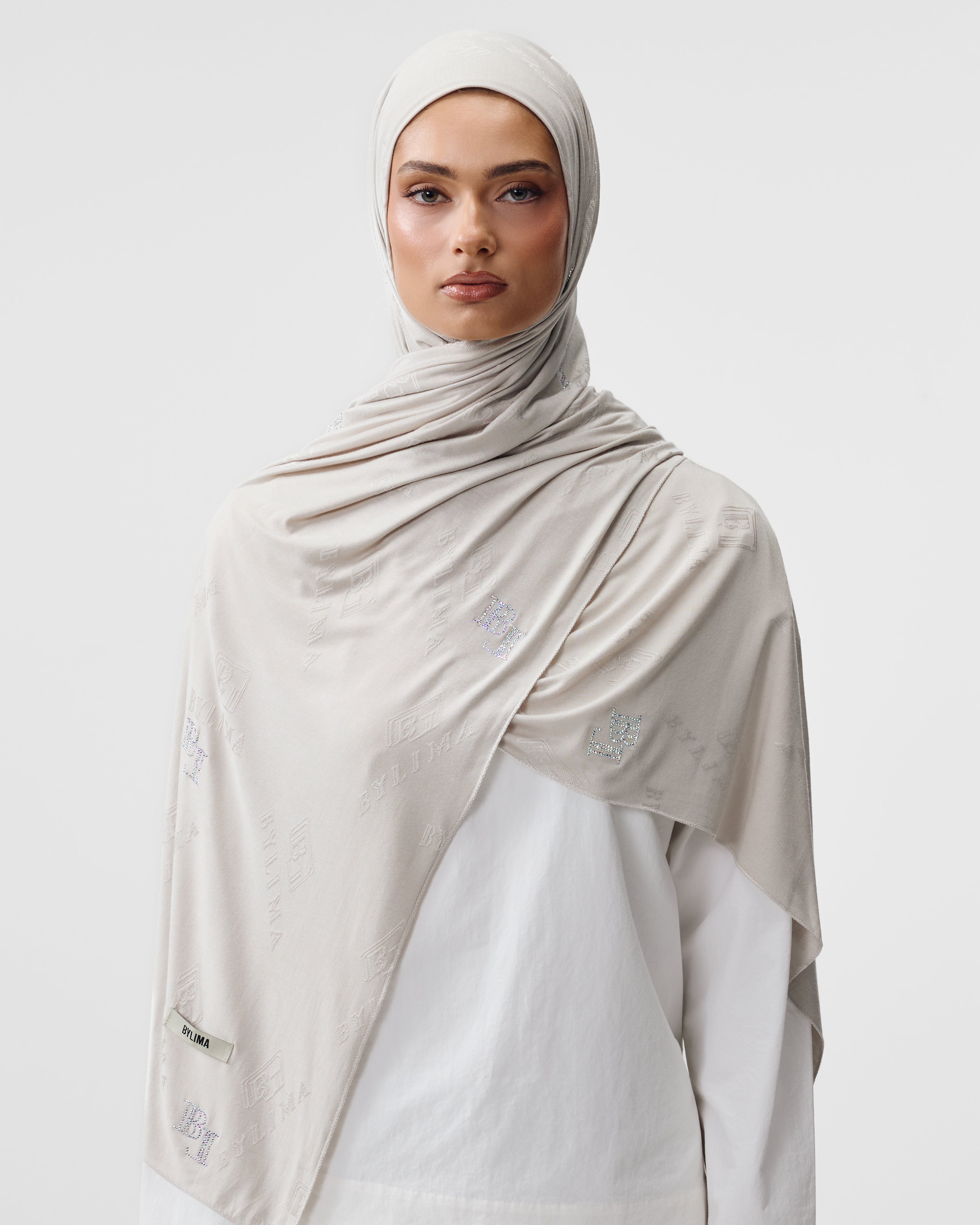 STAMP-SCARF-VANILLA_1.jpg