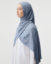 TYPOGRAPHY SCARF 'STONE BLUE'
